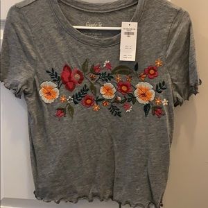 Gray flower embroidered hollister top